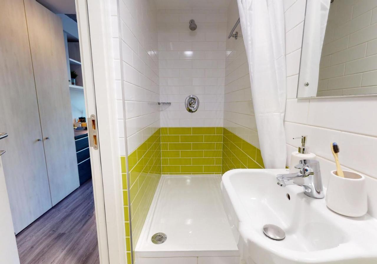 Stunning Aldgate Studio - Free Wifi And Gym! - Iq Aldgate Londen Buitenkant foto